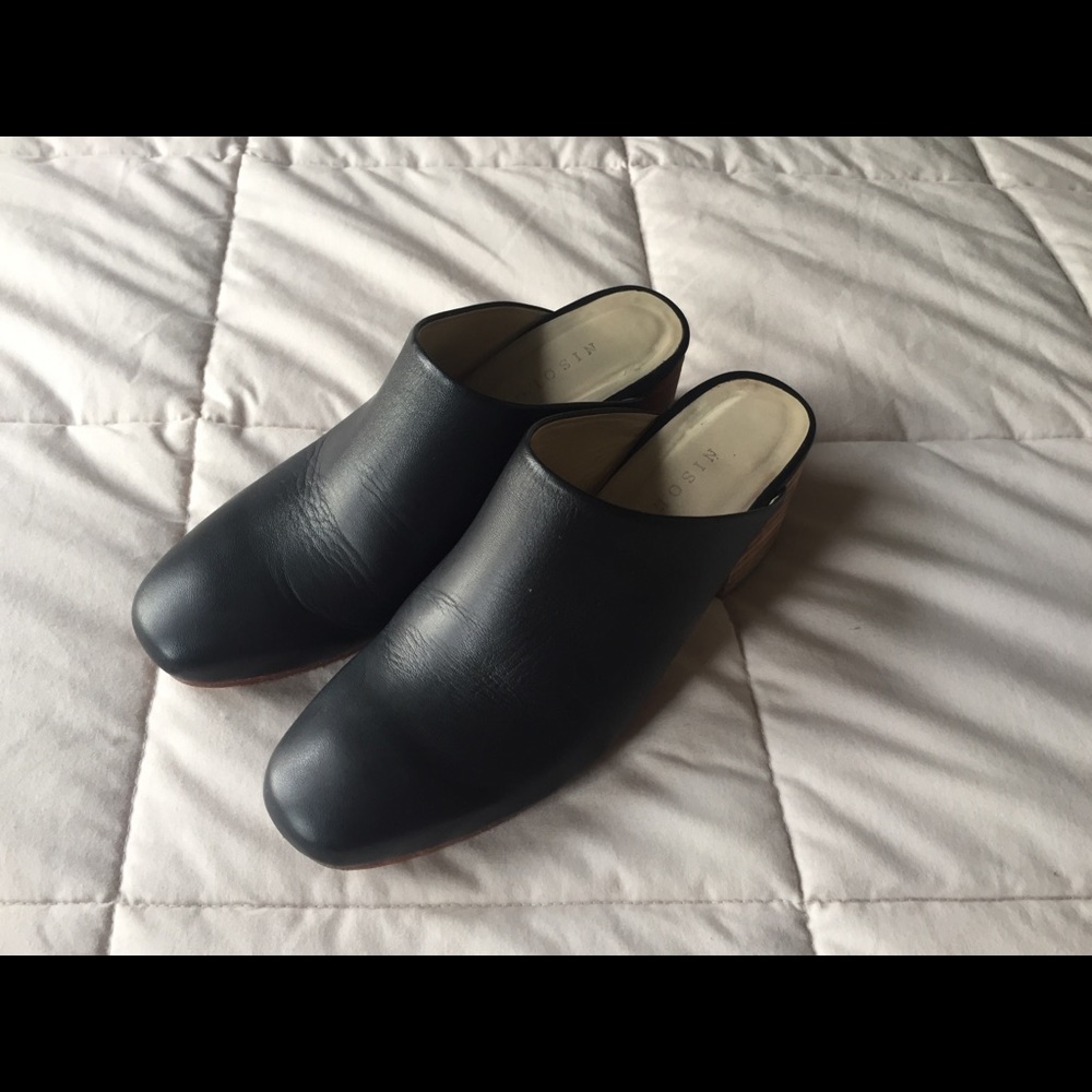 Nisolo Paloma Mule